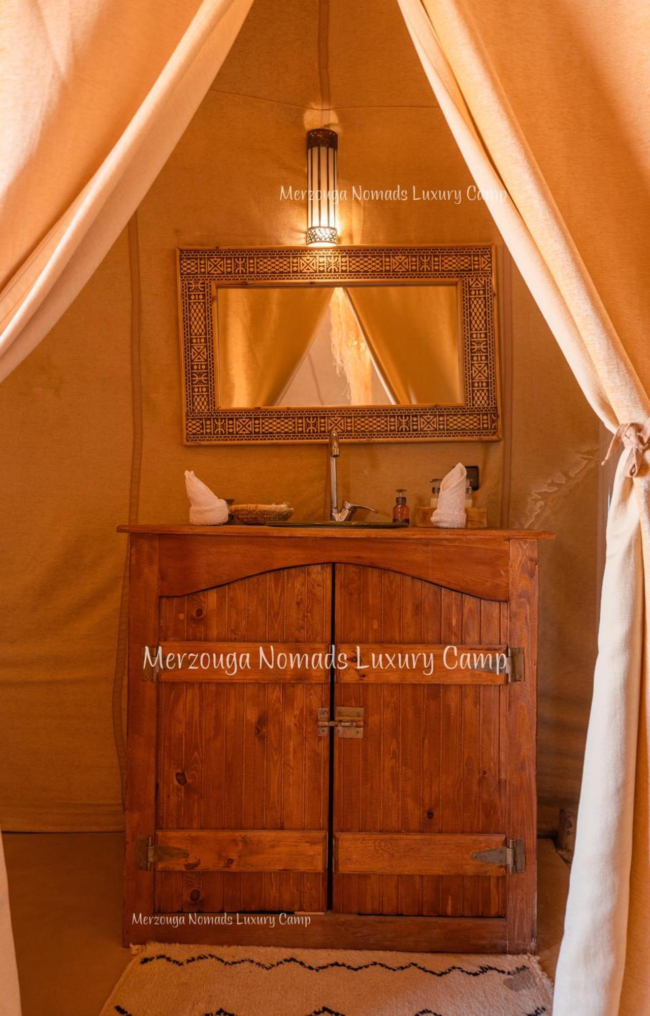 Merzouga Nomads Luxury Camp Eksteriør billede